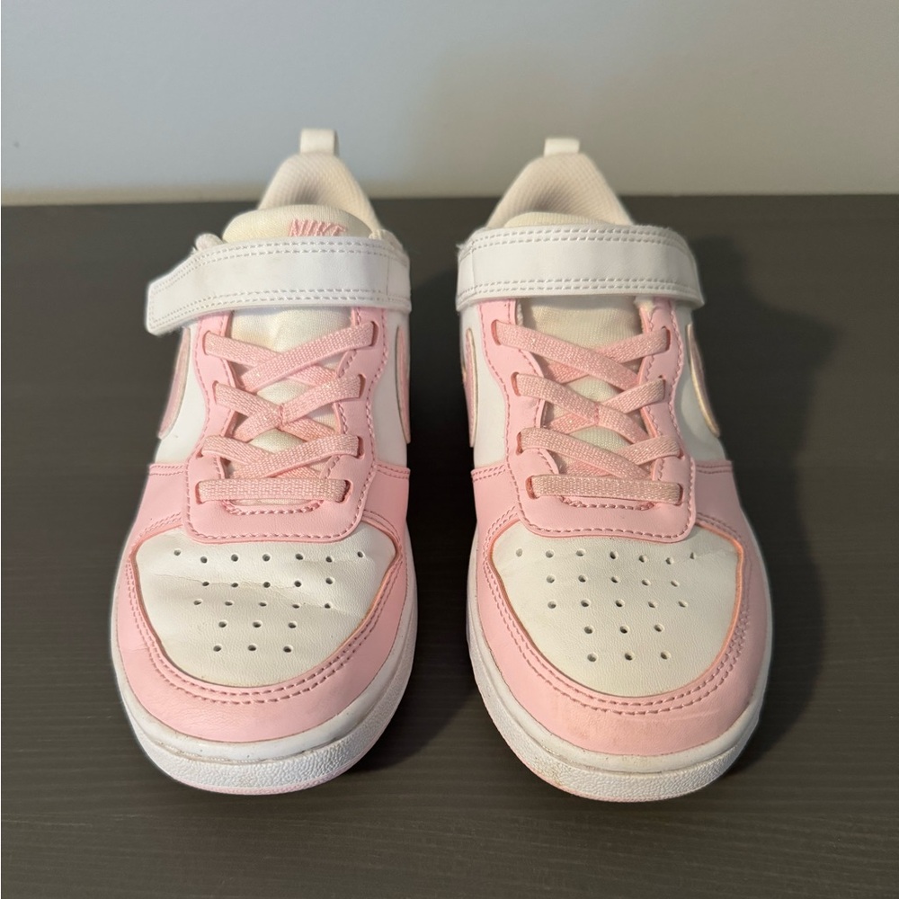 Girls Nike Court Borough Low Sneakers